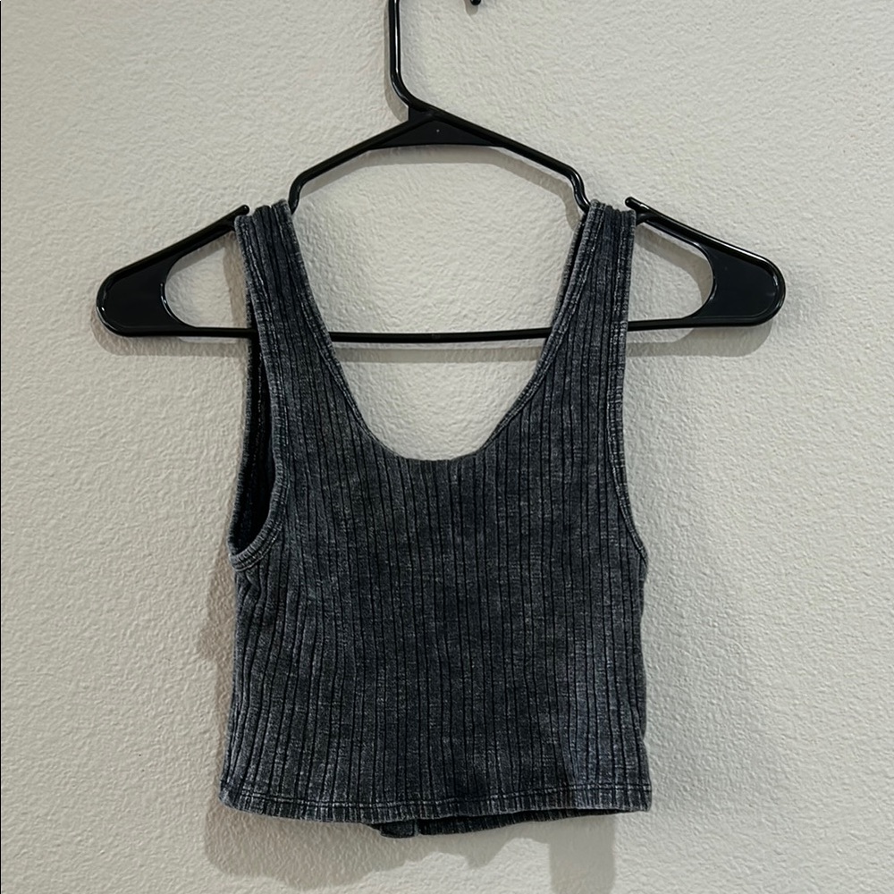 Women's Black Ribbed Button-Up Crop Top - Picture 2 of 2